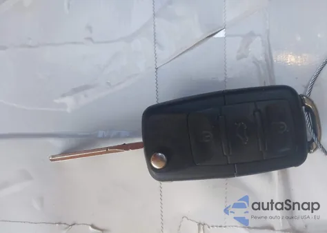 2007 Volkswagen Gti 2-Door/Fahrenheit z USA, uszkodzony, nr VIN WVWFV71K77W085124